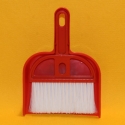 Tischbürsten-Set mit Schaufel rot